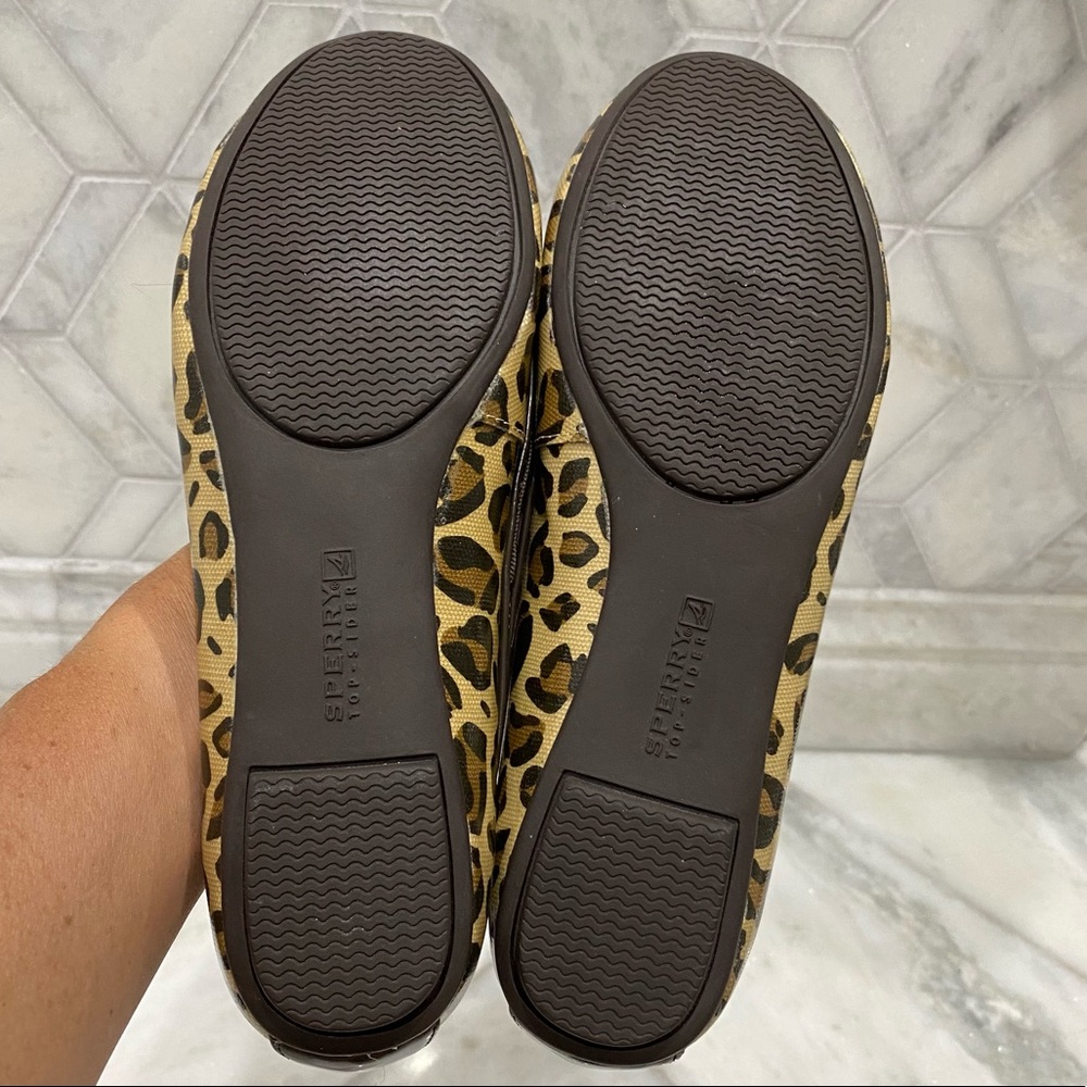 Sperry Leopard Print Size 7.5 - image 6